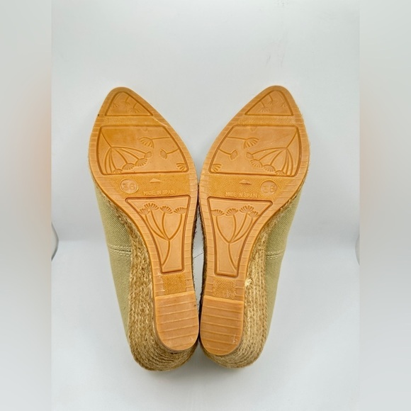 NWT Viscata Roses Canvas Wedge Pumps (U Cut) Sage Green Limited Edition EURO 36 - Picture 8 of 12